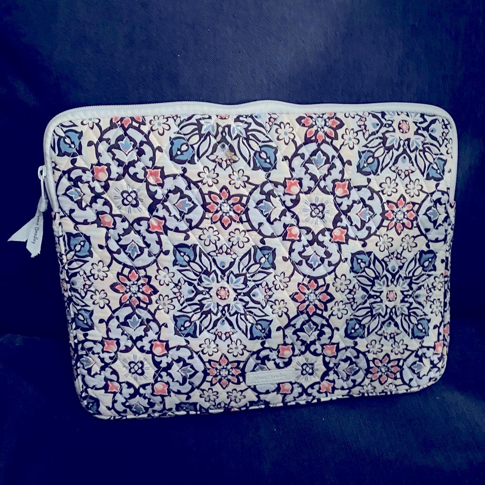 Vera Bradley Laptop Sleeve Lisbon Medallion Padded 14” Case